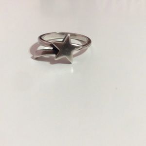 James Avery small shooting star ring- size 6